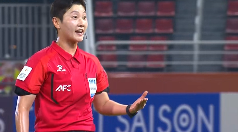 九游娱乐官方网站-14分钟两次离谱错判！U20女足进球被吹，对手后卫手球被无视